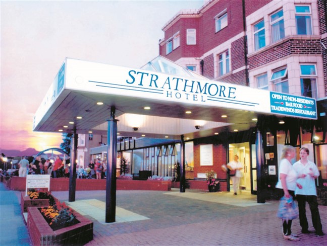 Morecambe - Strathmore Hotel